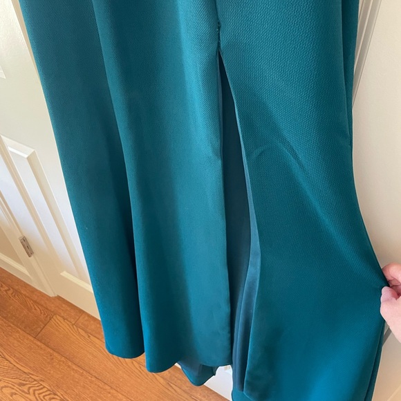 Aqua fluted crepe gown - halter low back sleeveless gown from Bloomingdale’s - Picture 11 of 14